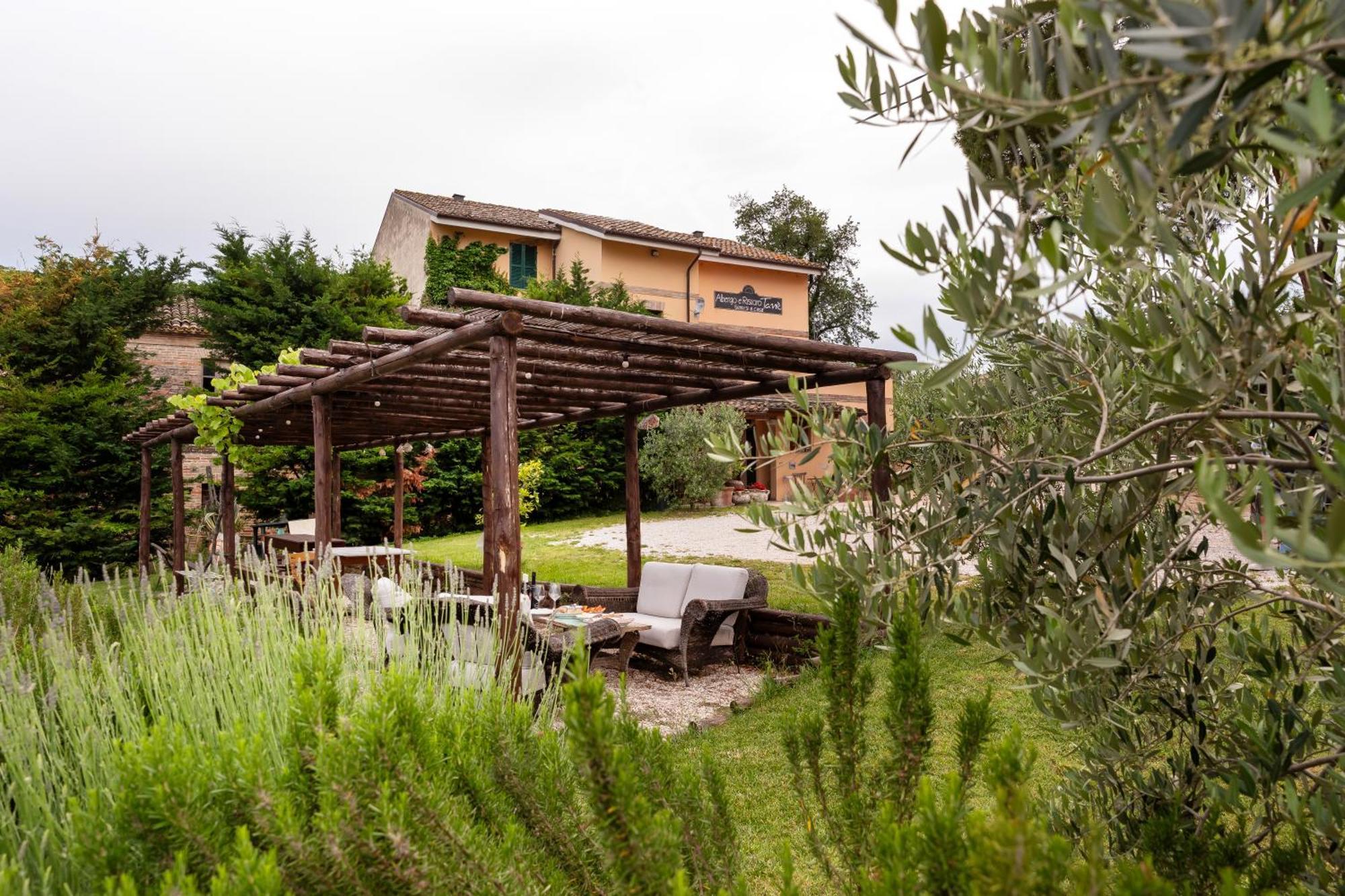 Locanda Tane San Giovanni (Ascoli Piceno) Exterior foto